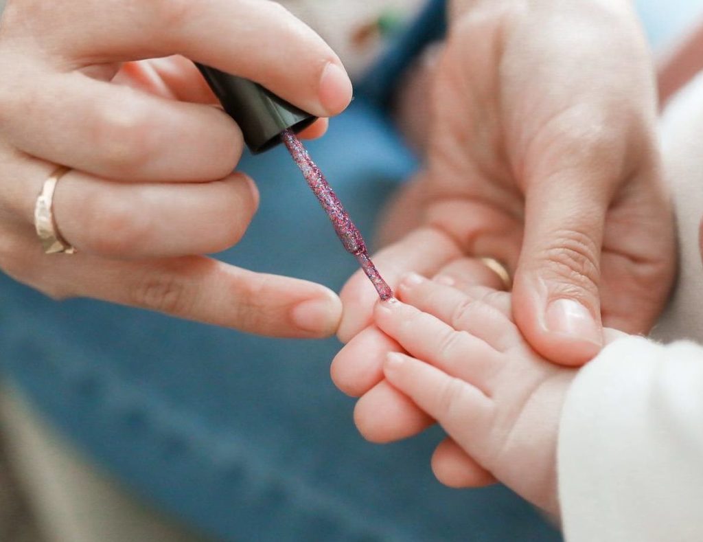 Baby fingernail painting